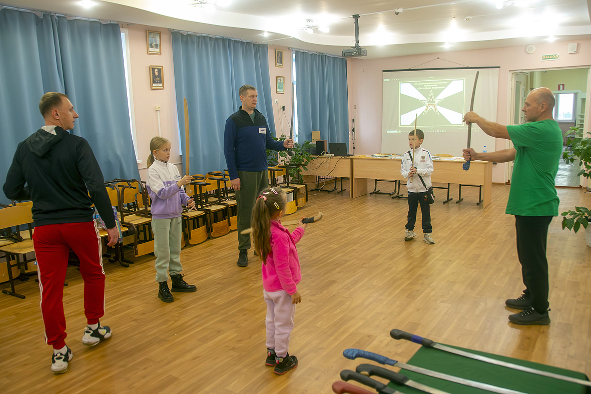 День отца: праздник мужества, ловкости и семейного единения День отца: праздник мужества, ловкости и семейного единения